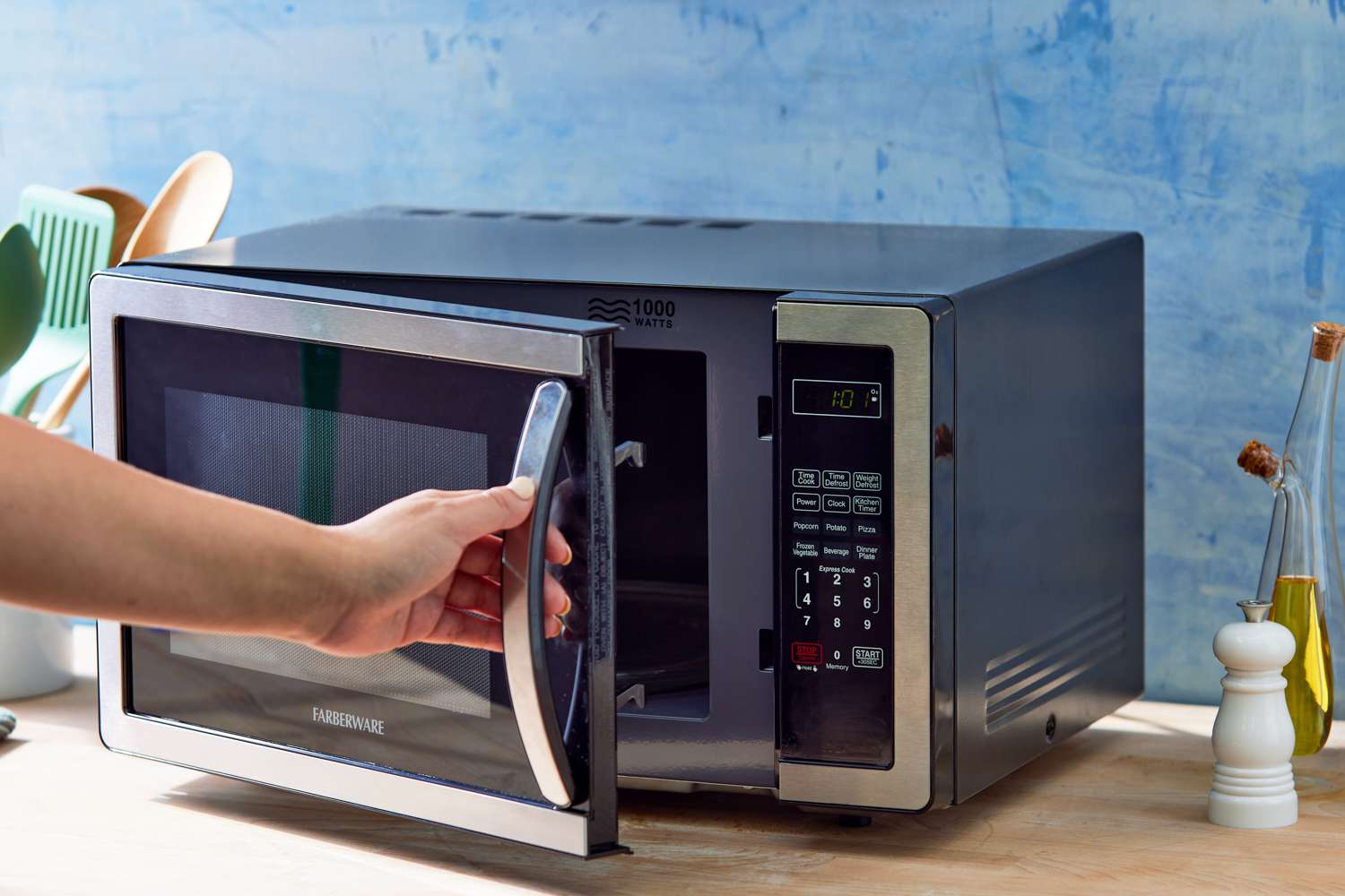 Powerful Microwaves Price is Kenya